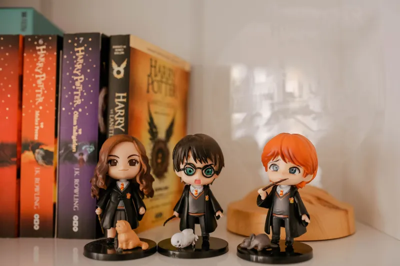 Same Character, Different Energy: When Loving the Same Anime Figure Turns Into Something Weird